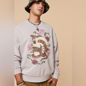 Earthbound Trading Co. EBX Skull, Snakes, Crew Neck Sweatshirt, Lavender, XXL